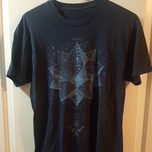 Men's graphic tshirt